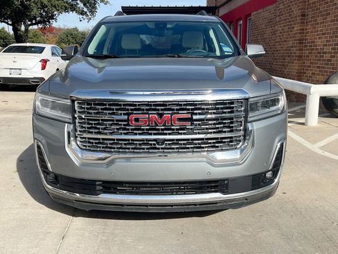 Used 2023 GMC Acadia Denali w/ Denali Ultimate Package AWD/4WD image 2