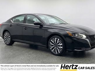 Used 2025 Nissan Altima 2.5 SV video 1