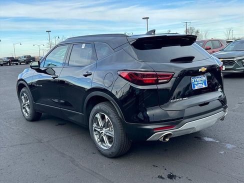 Certified 2023 Chevrolet Blazer LT w/ Convenience Package image 3