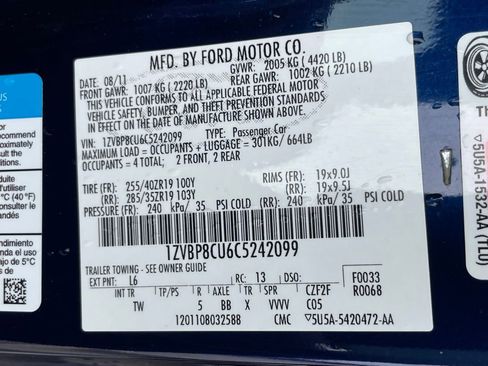 Used 2012 Ford Mustang Boss 302 w/ Boss 302 Accessory Pkg RWD image 32