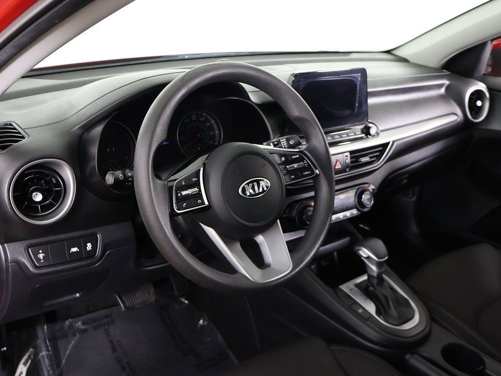 Used 2019 Kia Forte LXS FWD image 23