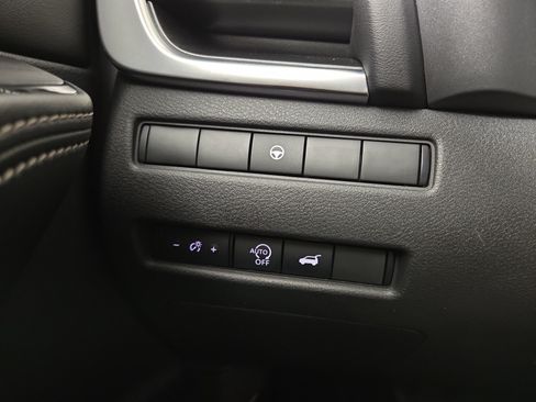 Used 2023 Nissan Rogue SV w/ SV Premium B Package AWD/4WD image 29