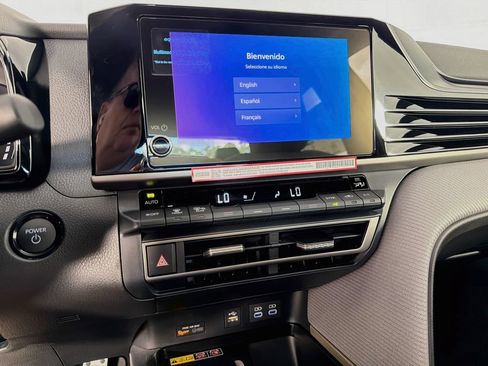New 2026 Toyota Camry SE FWD image 18
