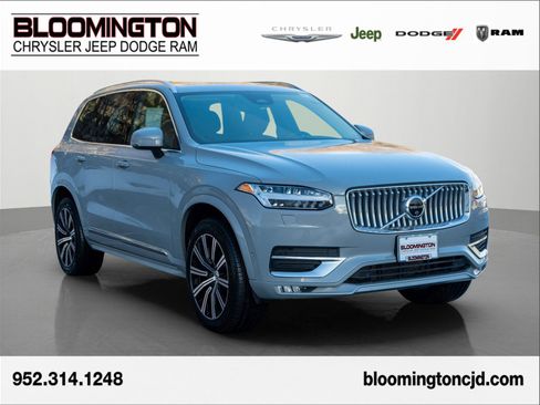 Used 2025 Volvo XC90 B6 Plus image 1