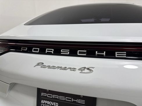 Certified 2023 Porsche Panamera 4S AWD/4WD image 19