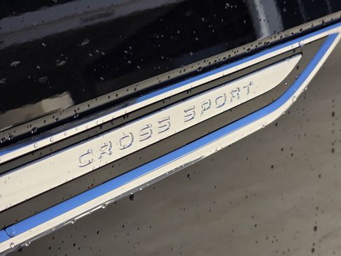 New 2026 Volkswagen Atlas Cross Sport SE image 7