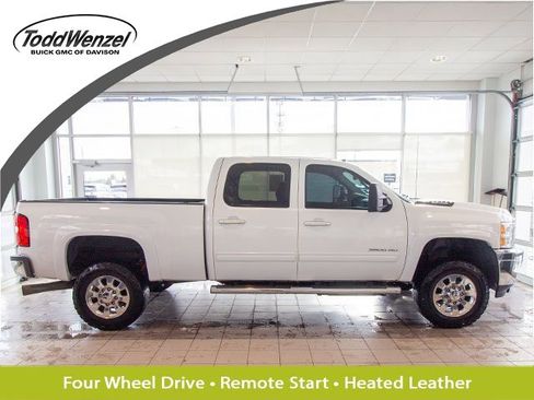 Used 2013 Chevrolet Silverado 3500 LTZ image 1