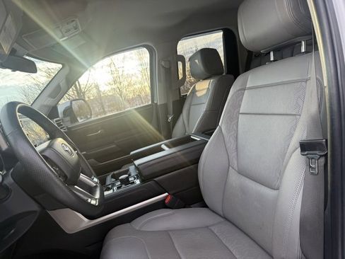 Used 2022 Toyota Tundra SR5 image 13