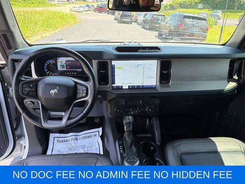 Used 2024 Ford Bronco Outer Banks AWD/4WD image 14