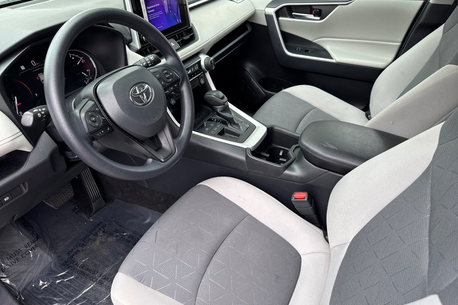 Certified 2024 Toyota RAV4 XLE FWD image 10