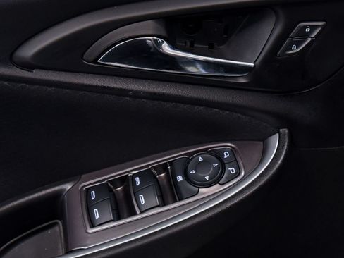 Used 2023 Chevrolet Malibu LT FWD image 28
