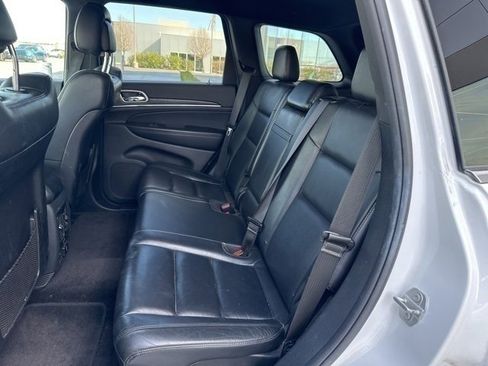 Used 2018 Jeep Grand Cherokee Limited image 10