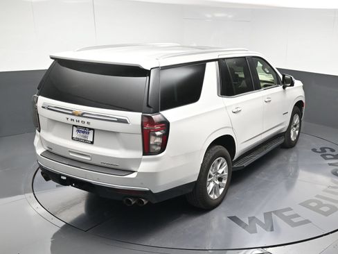 Used 2021 Chevrolet Tahoe Premier w/ Premium Package AWD/4WD image 25
