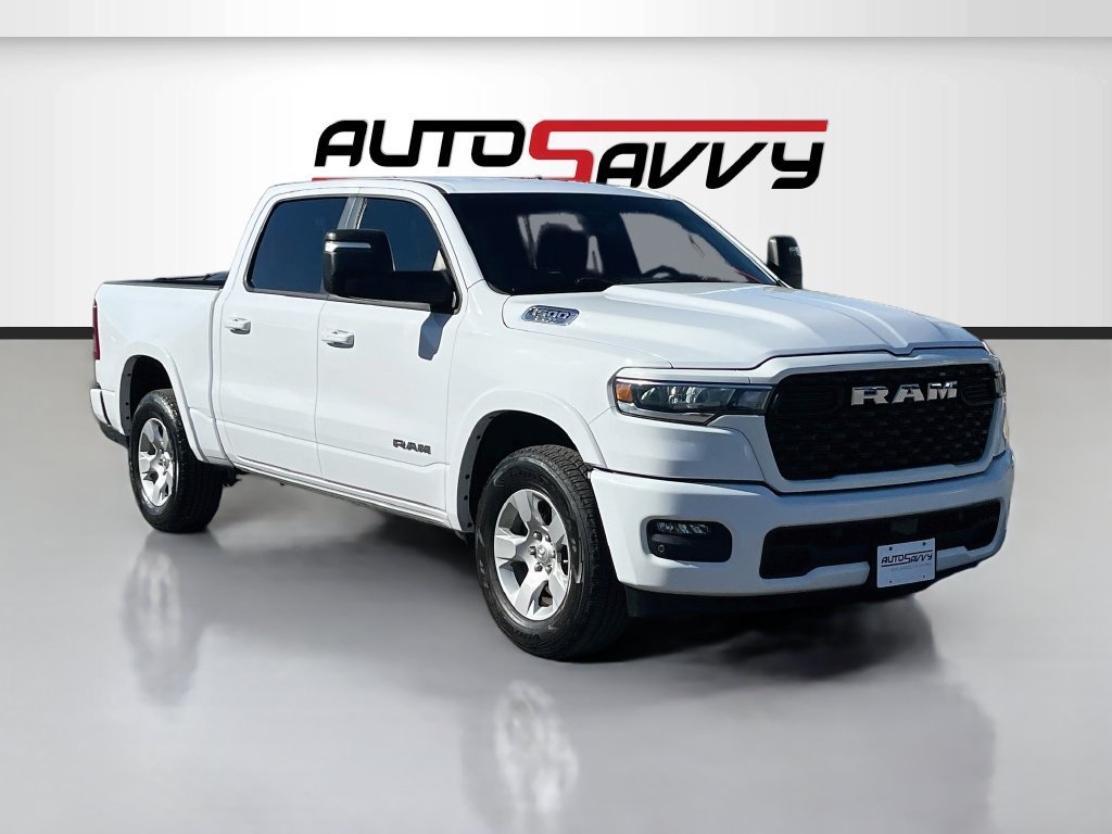 Used 2025 RAM 1500 4x4 Crew Cab image 1