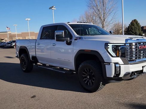 Used 2024 GMC Sierra 2500 Denali w/ Denali Reserve Package image 6