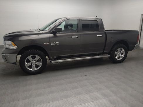 Used 2015 RAM 1500 Lone Star AWD/4WD image 2