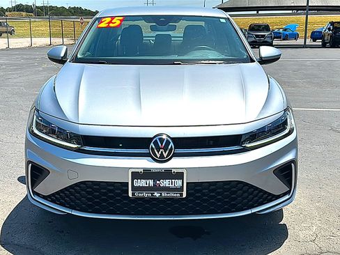 Used 2025 Volkswagen Jetta S FWD image 11