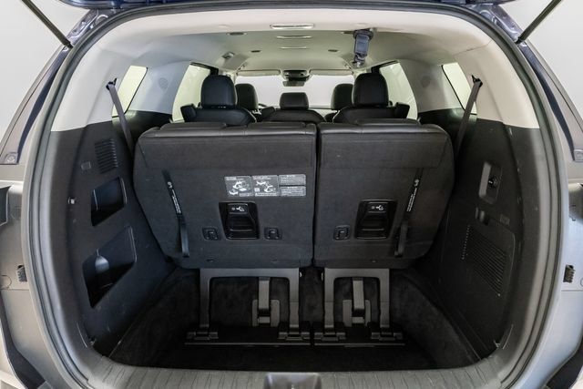 Certified 2025 Kia Carnival FWD image 34