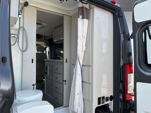 Used 2021 RAM ProMaster 1500 w/ Convenience Group FWD image 40