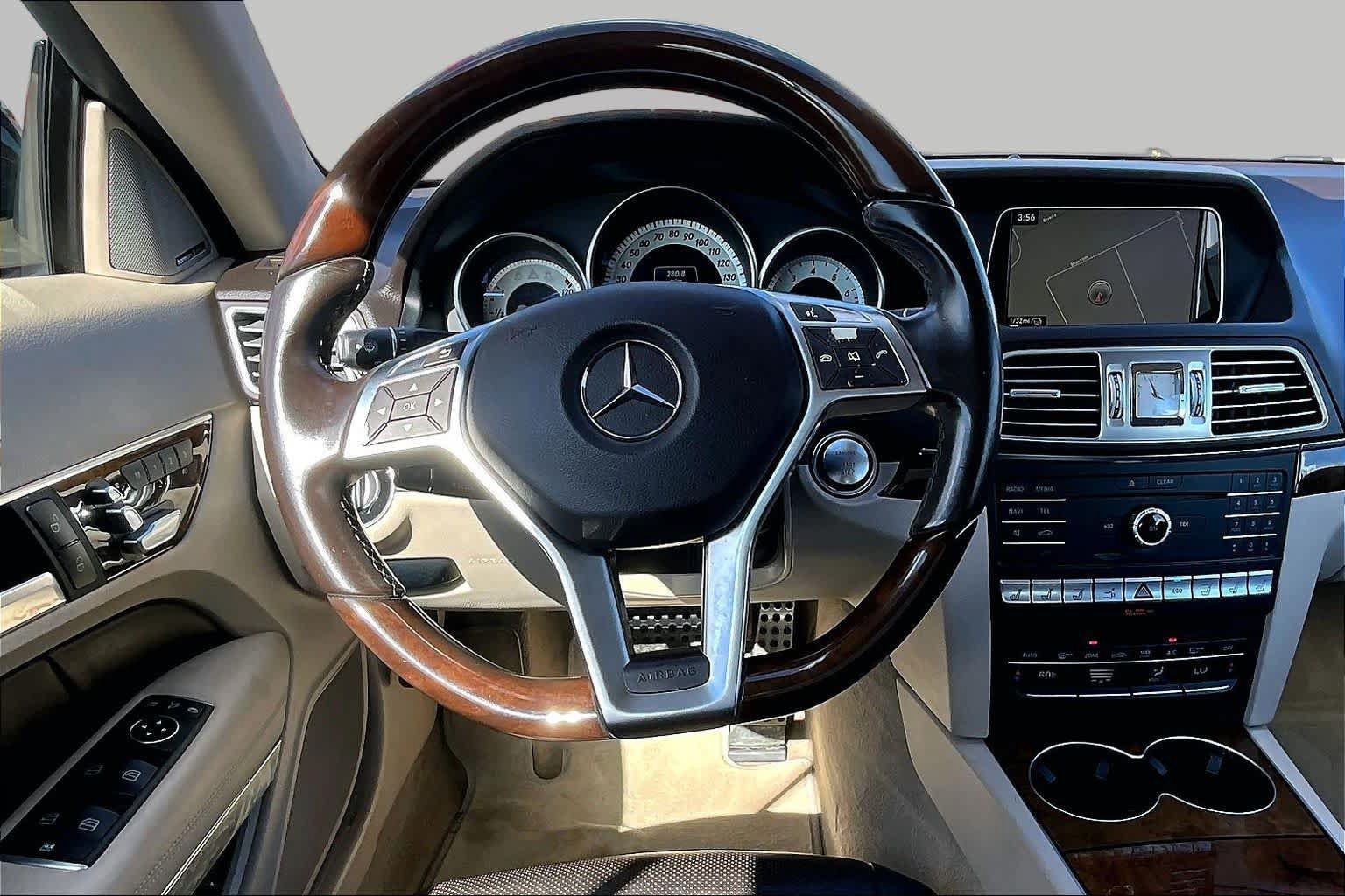 Used 2016 Mercedes-Benz E 400 Cabriolet image 6