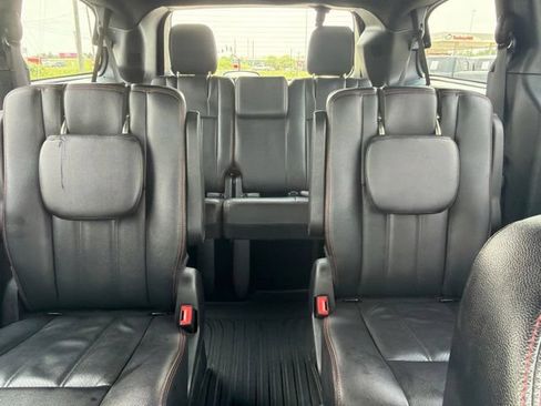 Used 2019 Dodge Grand Caravan GT FWD image 22