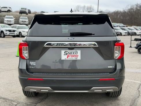 Used 2020 Ford Explorer XLT w/ Equipment Group 202A image 6