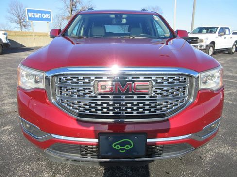 Certified 2019 GMC Acadia Denali w/ Technology Package image 8