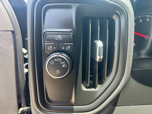 Used 2021 Chevrolet Silverado 1500 Custom RWD image 21