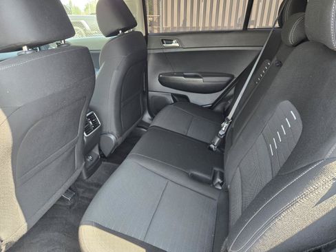Used 2022 Kia Sportage LX w/ LX AWD Value Edition Package image 25