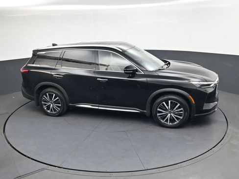 Used 2023 INFINITI QX60 Sensory w/ Vision Package AWD/4WD image 32