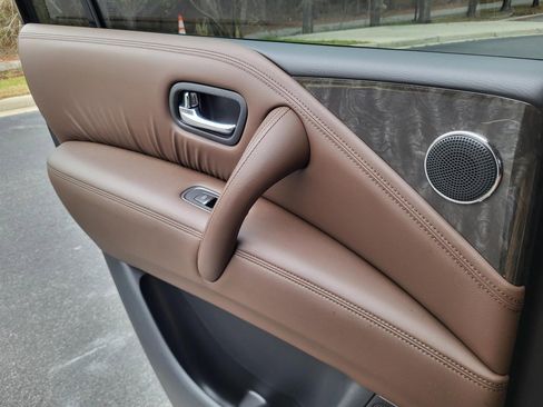 Used 2022 Nissan Armada Platinum w/ Captain's Chairs Package image 21