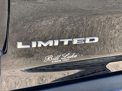 Used 2019 RAM 1500 Limited RWD image 30