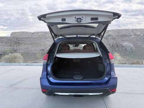 Used 2017 Nissan Rogue SL w/ SL Premium Package image 33