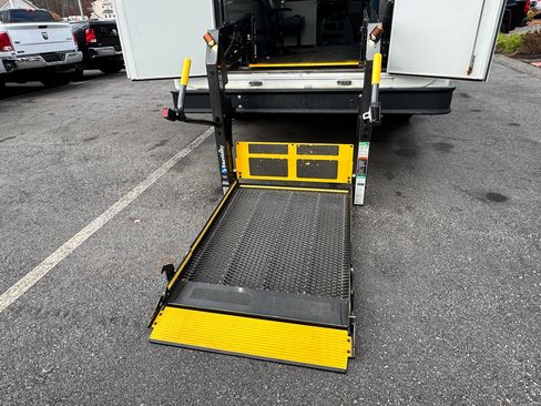 Used 2017 Ford E-350 and Econoline 350 Super Duty w/ Shuttle Bus Prep Package image 40