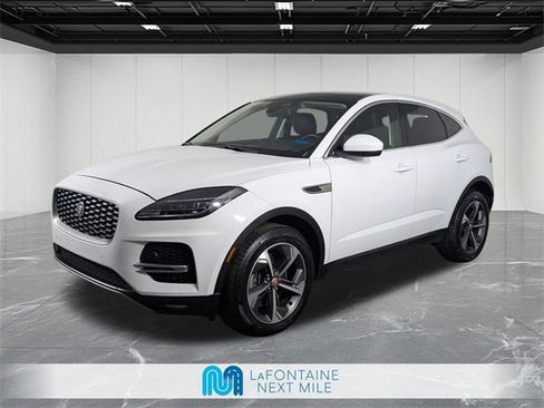 Used 2022 Jaguar E-PACE SE image 1