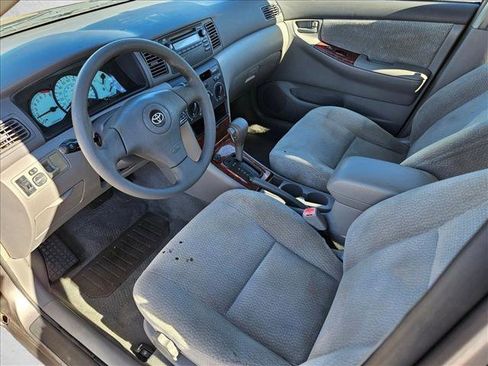 Used 2004 Toyota Corolla LE image 9