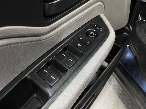 Used 2019 Honda Odyssey EX-L image 15