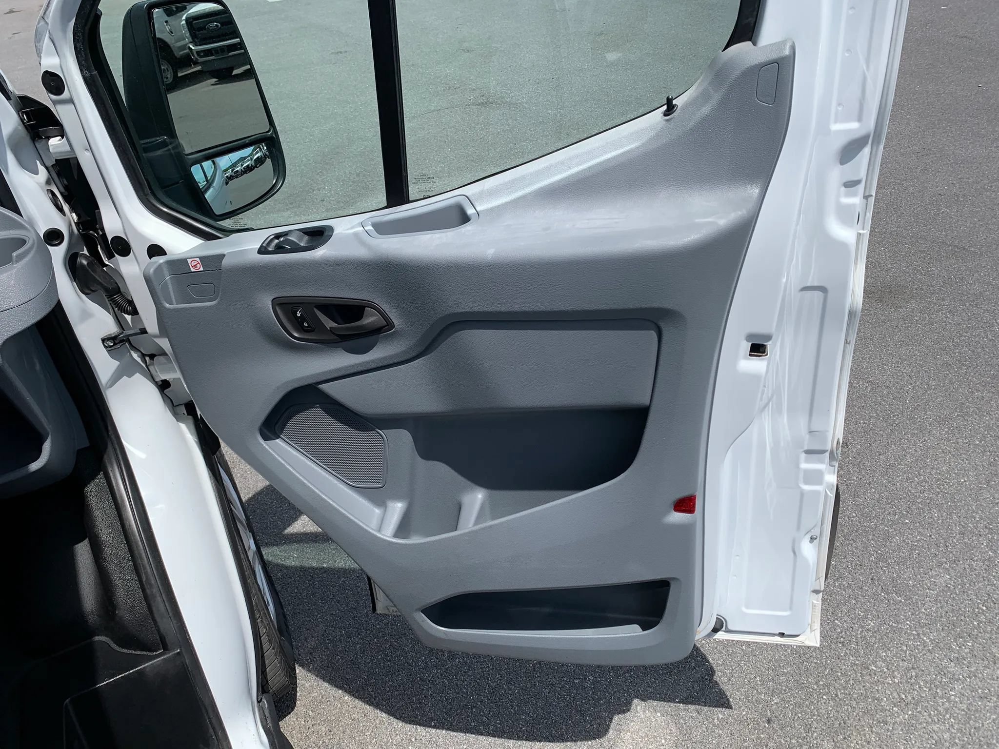 Used 2019 Ford Transit 350 148 Low Roof RWD image 20