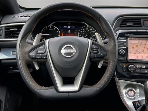 Used 2023 Nissan Maxima SR w/ Sport Mat Group image 5