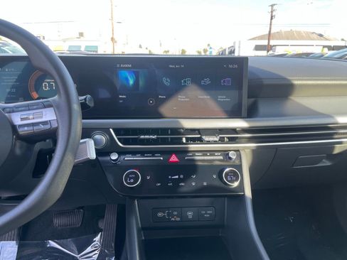 Used 2025 Hyundai Sonata SEL image 18