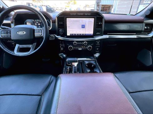 Certified 2022 Ford F150 Lariat w/ Equipment Group 502A High image 16