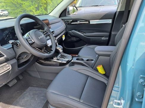 New 2026 Kia Seltos EX AWD/4WD image 11