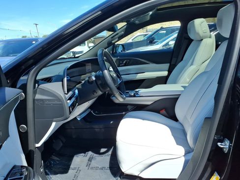 Certified 2024 Cadillac Lyriq Sport w/ LPO, Floor Liner Package AWD/4WD image 17