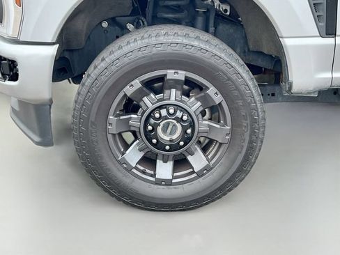 Used 2024 Ford F250 XL w/ STX Appearance Package AWD/4WD image 24