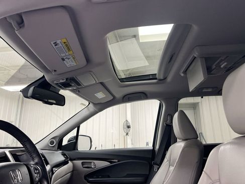Used 2016 Honda Pilot Elite image 20