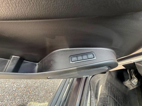 Used 2017 Chevrolet Tahoe LT RWD image 14