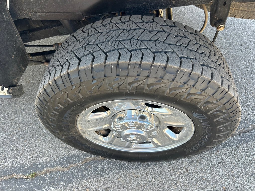 Used 2020 RAM 2500 Tradesman w/ Chrome Appearance Group AWD/4WD image 23