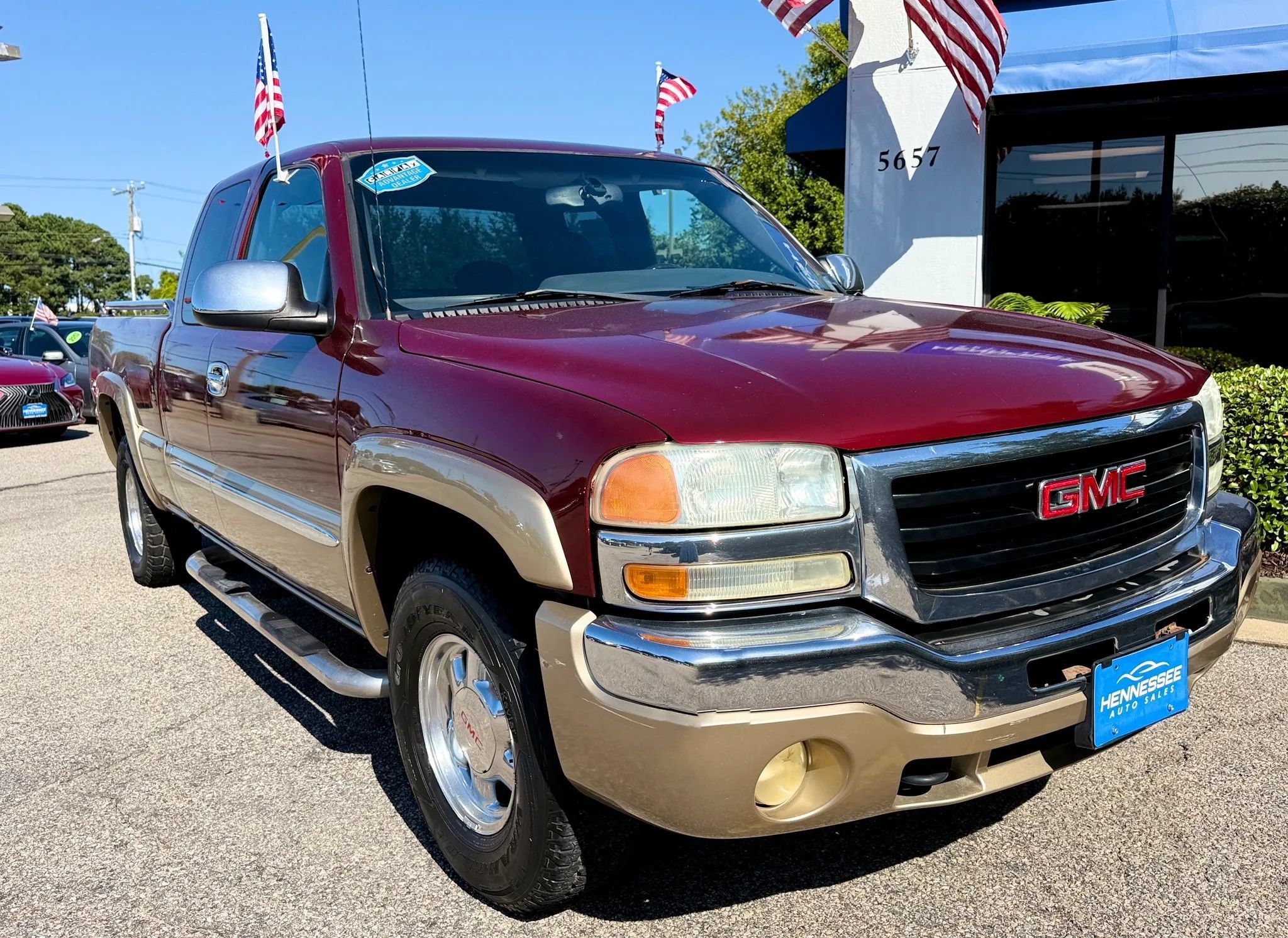 Used 2003 GMC Sierra 1500 SLE w/ Off-Road Package AWD/4WD image 21