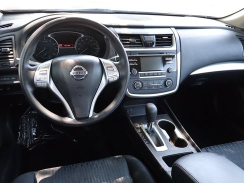 Used 2016 Nissan Altima 2.5 S w/ Power Driver Seat Package FWD image 15