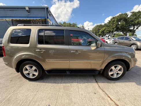 Used 2011 Honda Pilot EX-L image 8